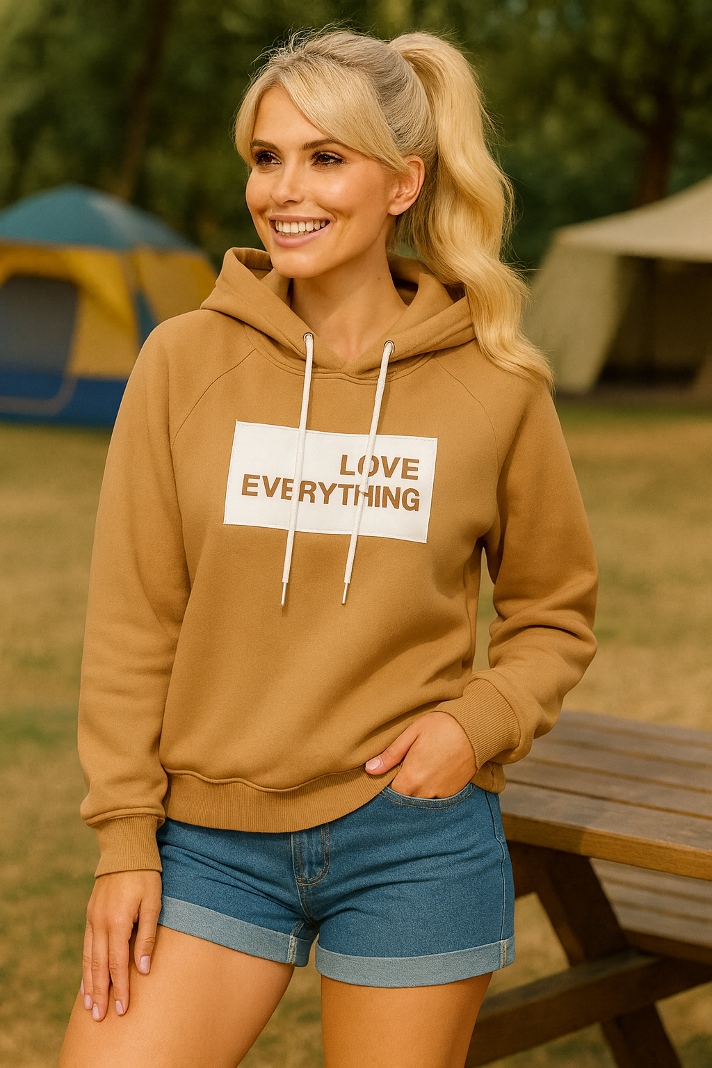 LOVE EVERYTHING Hoodie – Beige